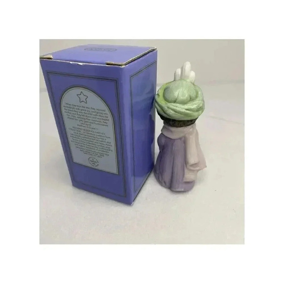Vintage AVON Heavenly Blessings‎ Nativity collection 1986 Three Wiseman With Box - Picture 8 of 13